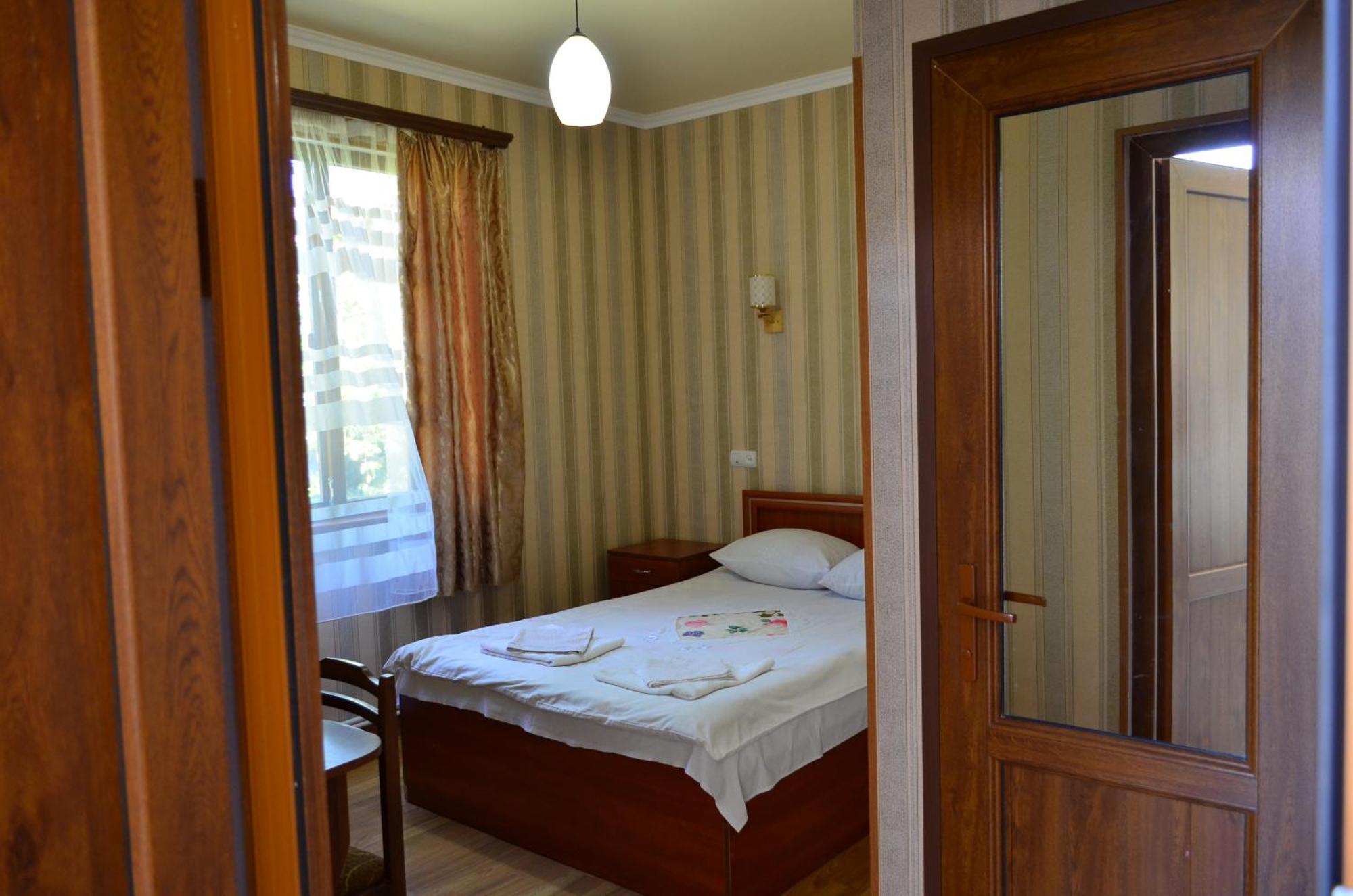 Aghasu Tun B&B Odzun Exteriér fotografie